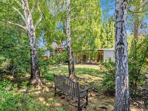 26 Roosevelt Circle, Palo Alto CA 94306