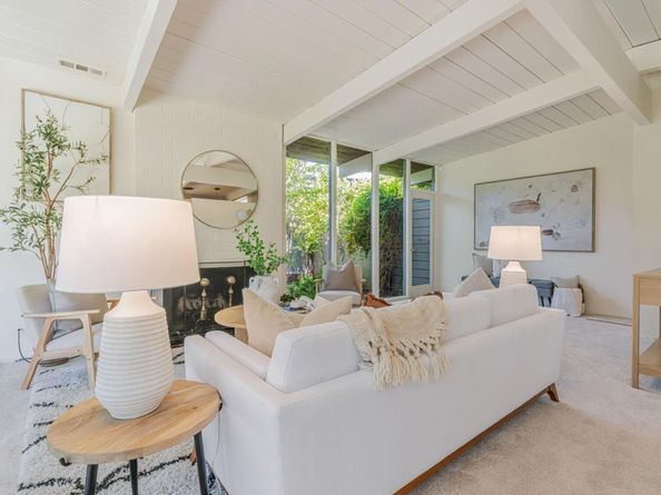 26 Roosevelt Circle, Palo Alto CA 94306