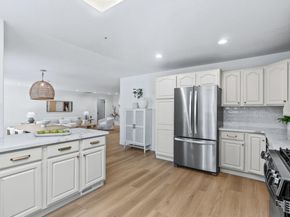 20730 Dunbar Drive, Cupertino CA 95014