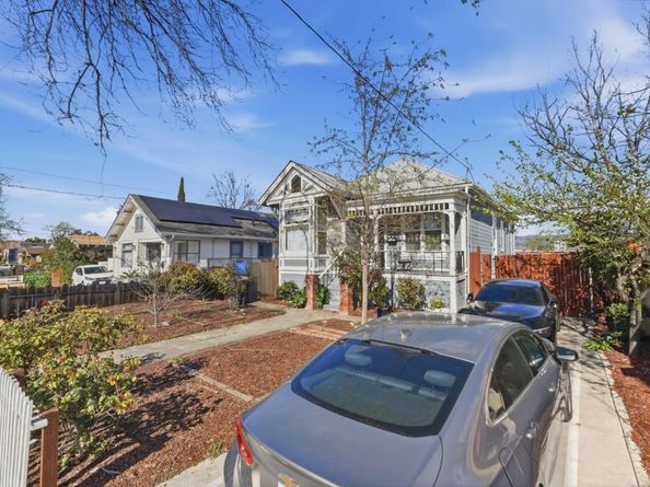 1090 S 7th Street, San Jose CA 95112