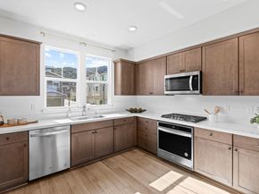 1387 Ores Way, Gilroy CA 95020