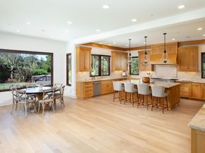 1330 Villa Drive, Los Altos CA 94024