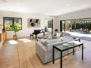 1330 Villa Drive, Los Altos CA 94024