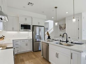 Undisclosed Address #ML82040552, Mountain View CA 94043