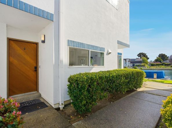 924 Lido Lane, Foster City CA 94404