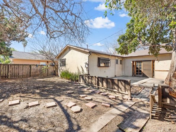 2736 Twin Oaks Lane, San Jose CA 95127