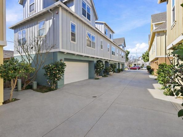 110 Library Lane, Santa Cruz CA 95062