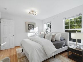 750 Los Robles Avenue, Palo Alto CA 94306