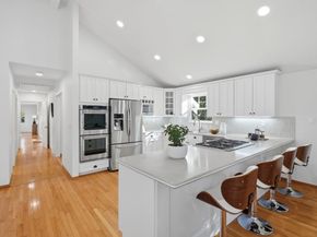 750 Los Robles Avenue, Palo Alto CA 94306