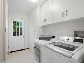 750 Los Robles Avenue, Palo Alto CA 94306