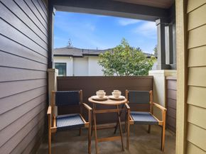 24 Avondale Avenue, Redwood City CA 94062