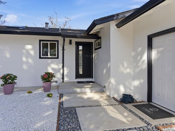 337 Roble Avenue, Redwood City CA 94061