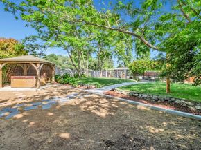 18 Linden Road, Watsonville CA 95076