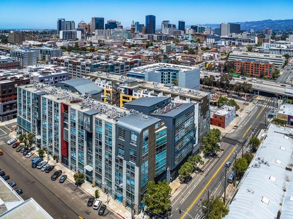 311 Oak Street PH4, Oakland CA 94607