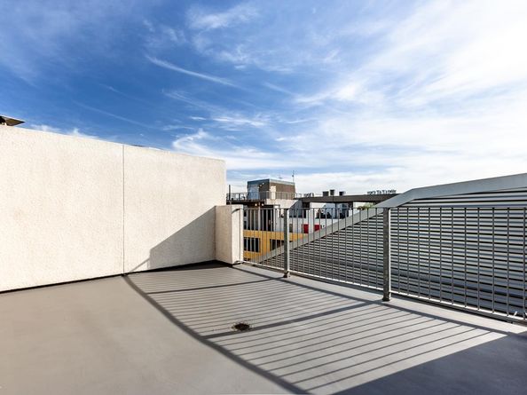 311 Oak Street PH4, Oakland CA 94607