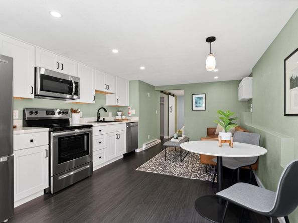 8124 Greenly Drive, Oakland CA 94605