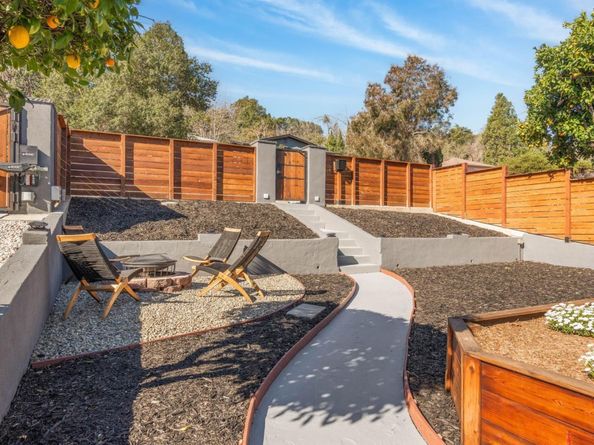 8124 Greenly Drive, Oakland CA 94605
