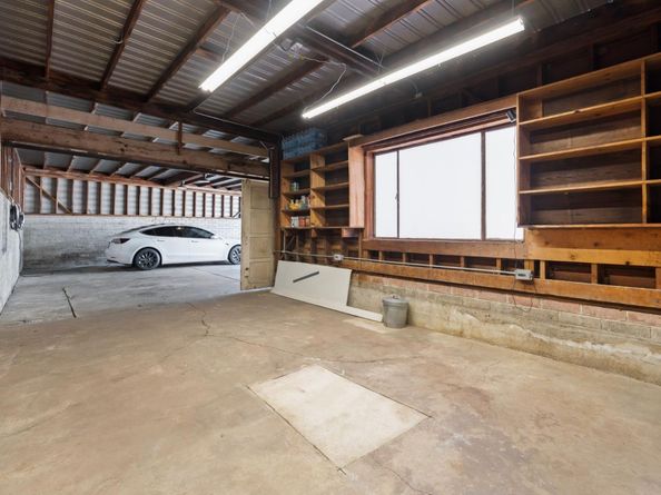 8124 Greenly Drive, Oakland CA 94605