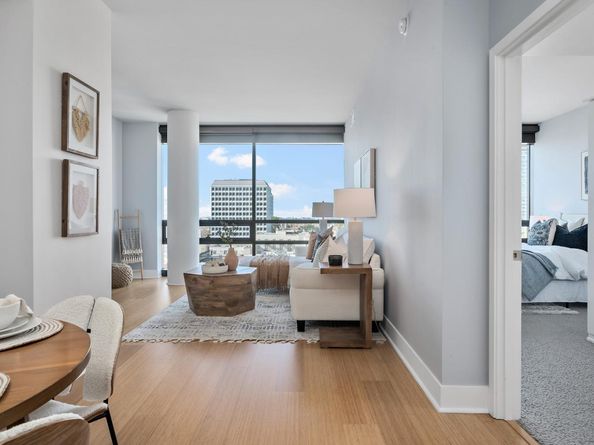 88 E San Fernando Street 909, San Jose CA 95113