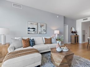 88 E San Fernando Street 909, San Jose CA 95113