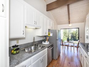 166 Sand Hill Circle, Menlo Park CA 94025