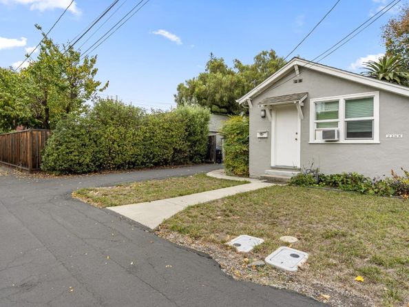 2262 Louis Road, Palo Alto CA 94303