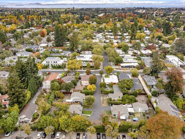 2262 Louis Road, Palo Alto CA 94303