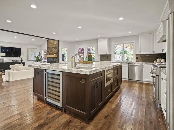 21073 Christensen Drive, Cupertino CA 95014