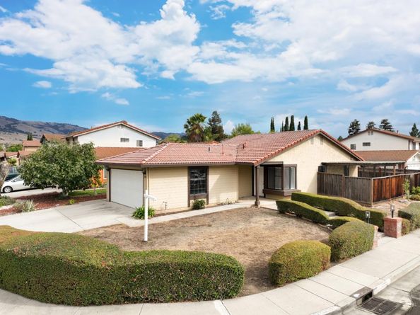 2886 Damico Drive, San Jose CA 95148
