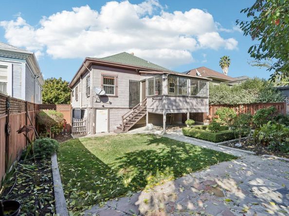 641 63rd Street, Oakland CA 94609