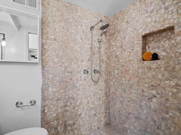 1200 El Centro Avenue, Oakland CA 94602