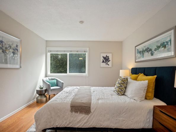 359 Half Moon Lane 113, Daly City CA 94015