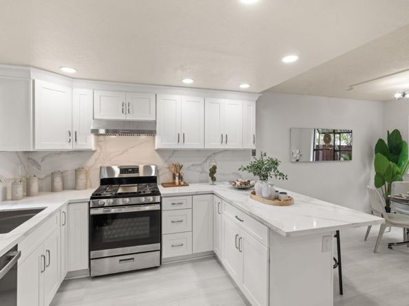 1152 Capri, Campbell CA 95008