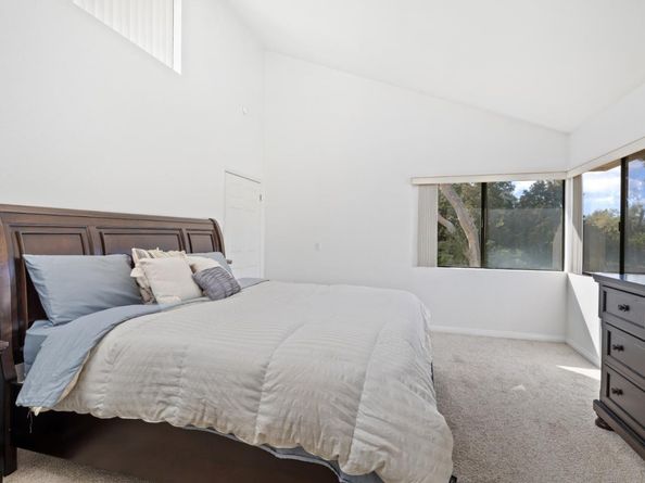 15 Morena, Irvine CA 92612