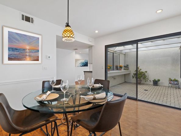 15 Morena, Irvine CA 92612