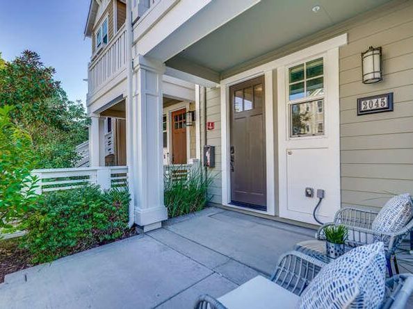 2045 Atlas Loop, Mountain View CA 94043