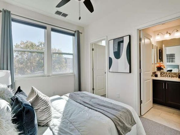 2045 Atlas Loop, Mountain View CA 94043