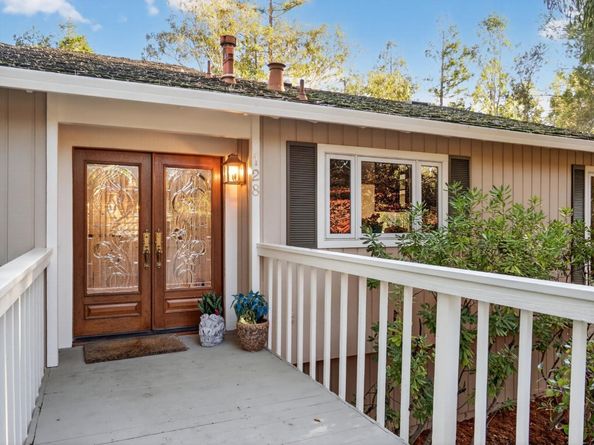 128 Capistrano Place, Los Gatos CA 95032