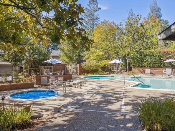 402 Sand Hill Circle, Menlo Park CA 94025