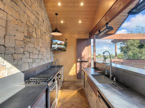 85 W 5th Street, Morgan Hill CA 95037