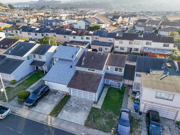 55 Saint James Court, Daly City CA 94015