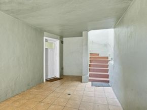 183 Victoria Street, San Francisco CA 94132