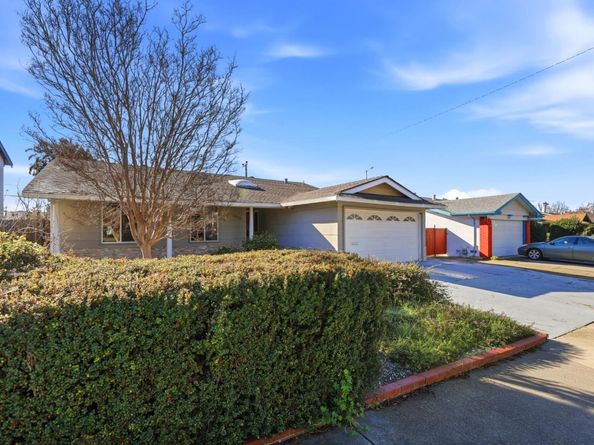 39735 Trinity Way, Fremont CA 94538