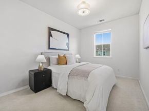 465 Bedford Loop, Mountain View CA 94043