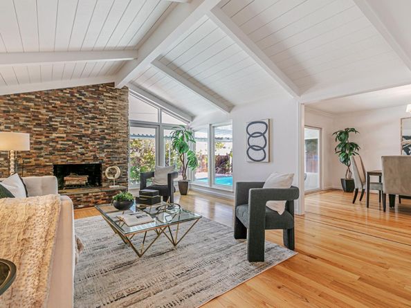 19437 Via Real Drive, Saratoga CA 95070