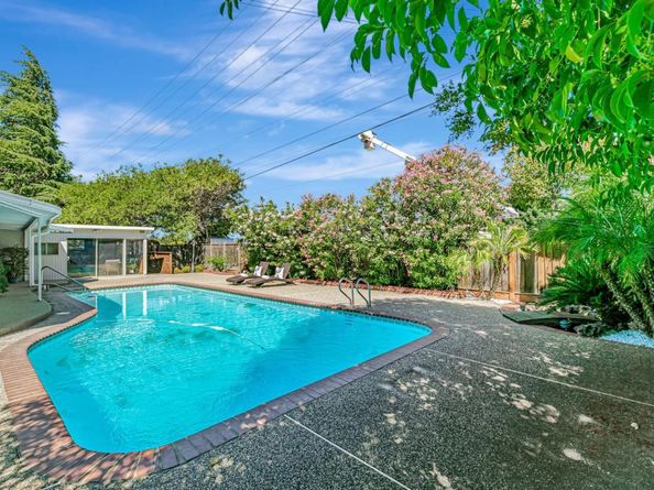 19437 Via Real Drive, Saratoga CA 95070