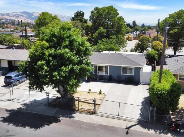 14202 Lucian Avenue, San Jose CA 95127