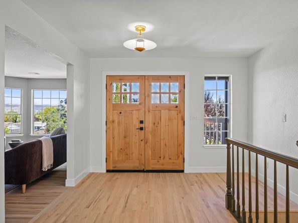 1403 Welburn Avenue, Gilroy CA 95020