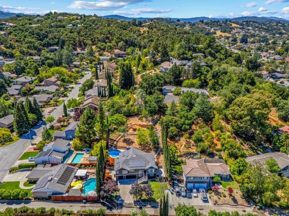 1403 Welburn Avenue, Gilroy CA 95020