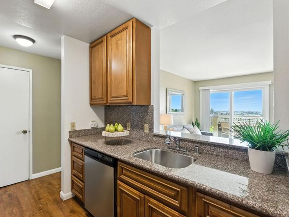715 Heath Court 388, Hayward CA 94544